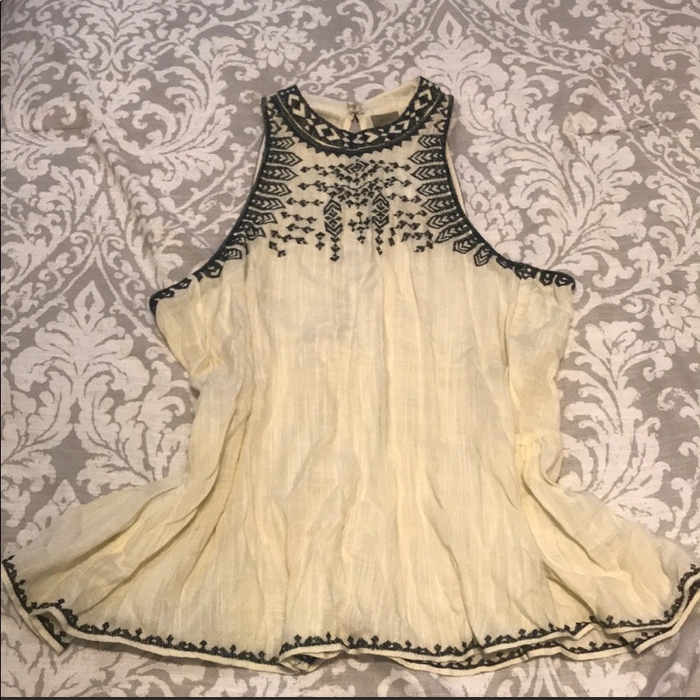 URBAN OUTFITTERS - Ecote Top - Size Large